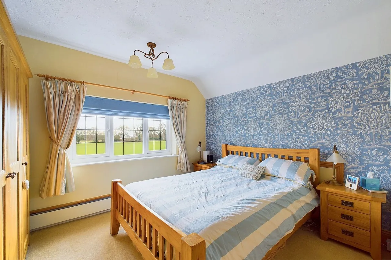 Leighton Road, Wing, LU7, photo 11
