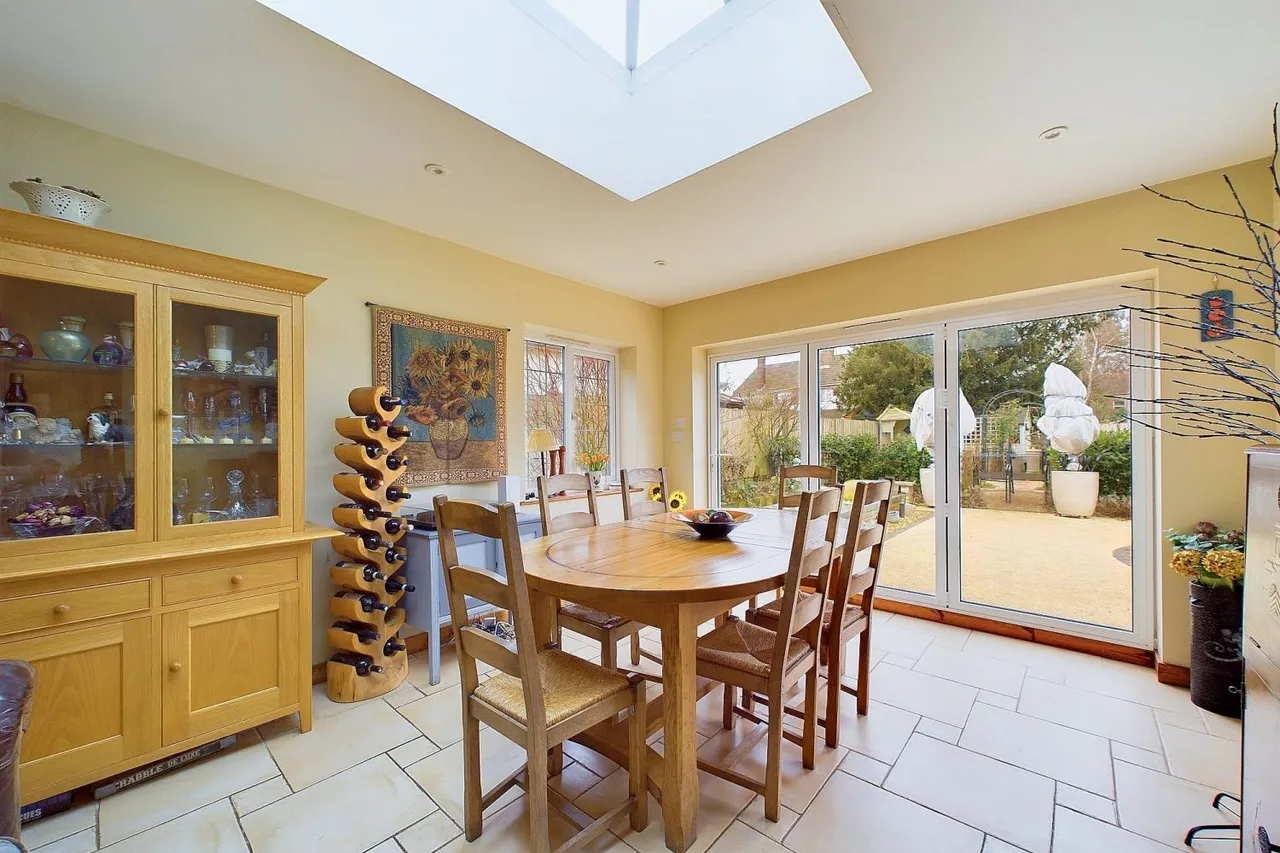 Leighton Road, Wing, LU7, photo 3