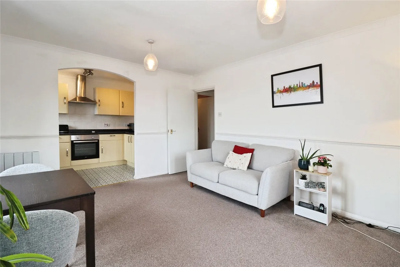 Taylor Close, Kingswood, Bristol, BS15, photo 4