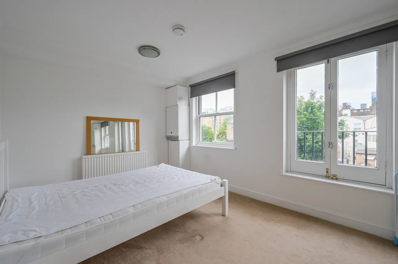 10 Swan Court, 10 Agnes Street, London, photo 4