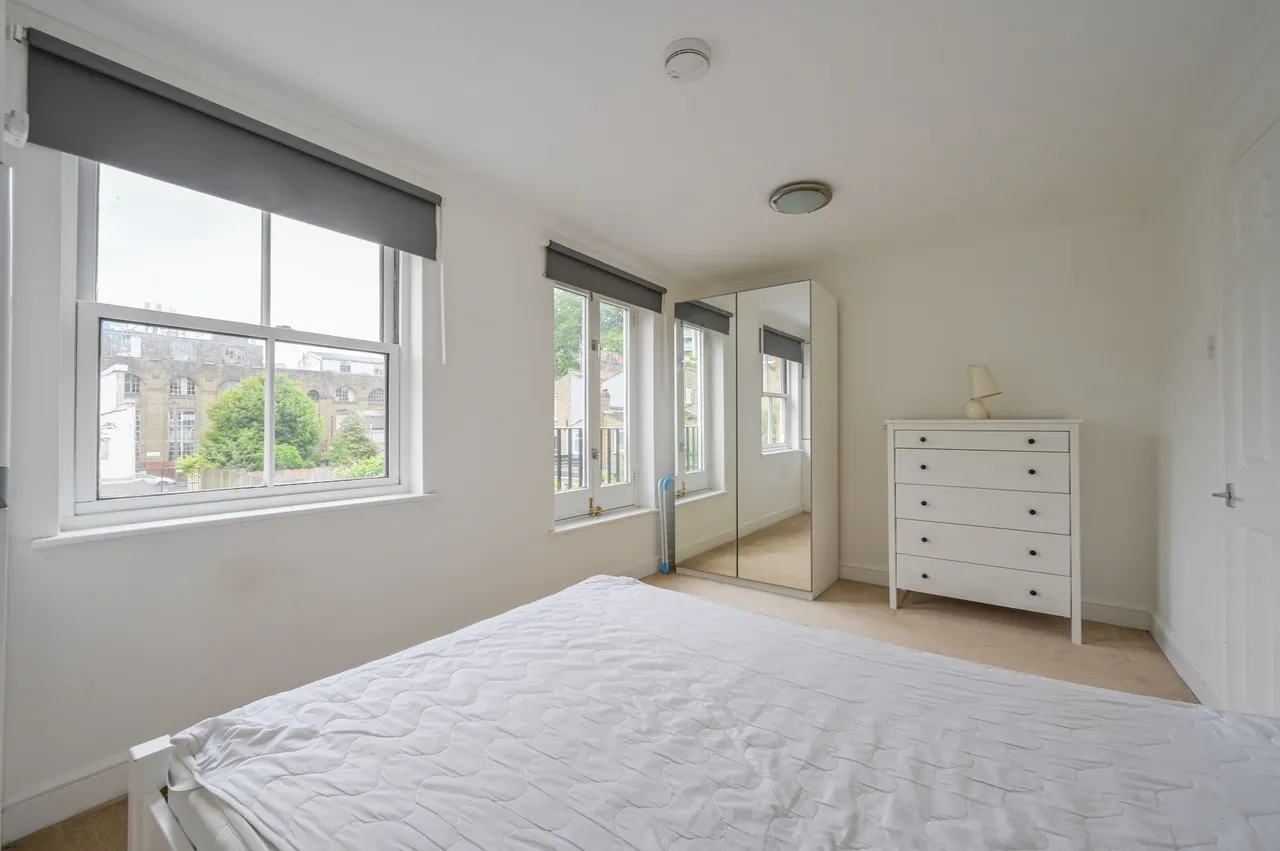 10 Swan Court, 10 Agnes Street, London, photo 6