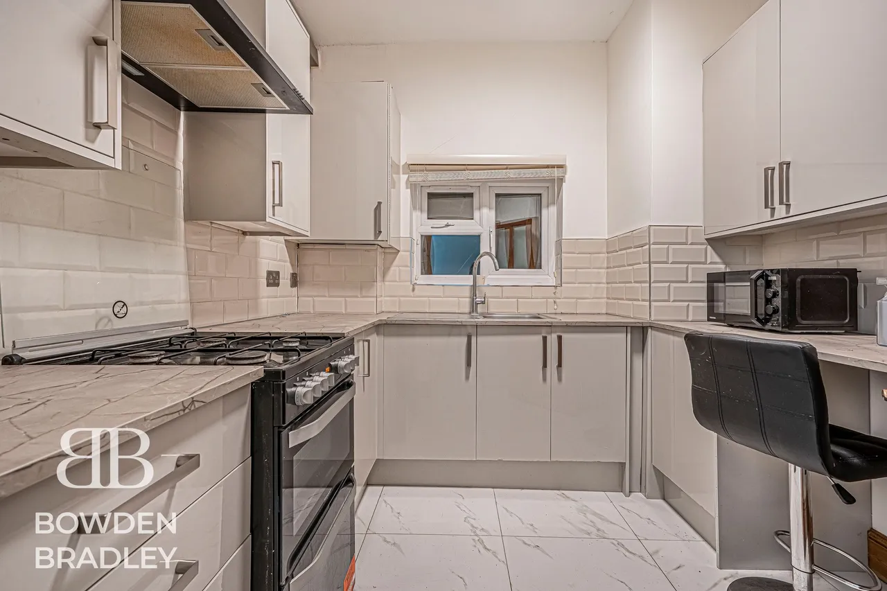 Cowley Road, Ilford, IG1, photo 36
