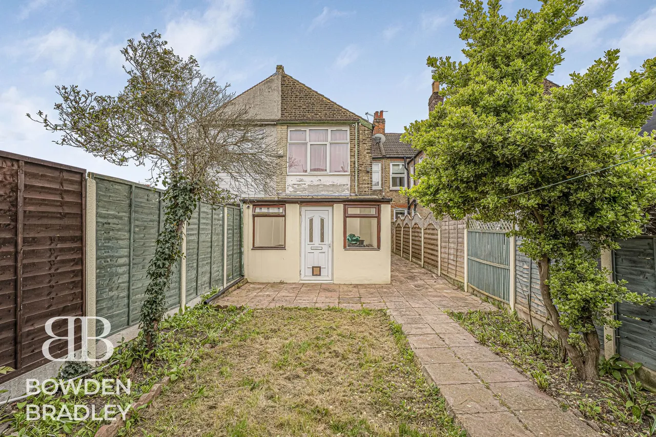 Cowley Road, Ilford, IG1, photo 57