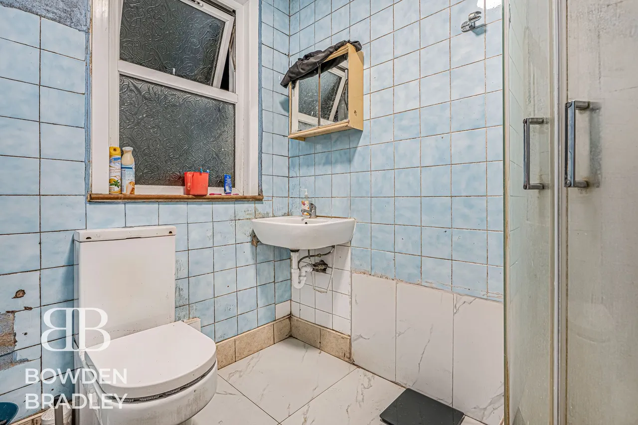 Cowley Road, Ilford, IG1, photo 24