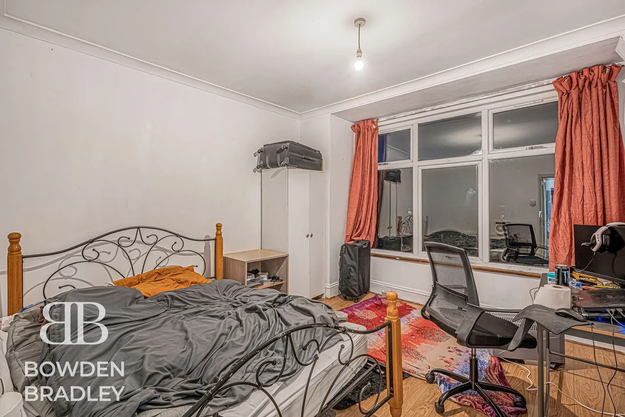 Cowley Road, Ilford, IG1, photo 20