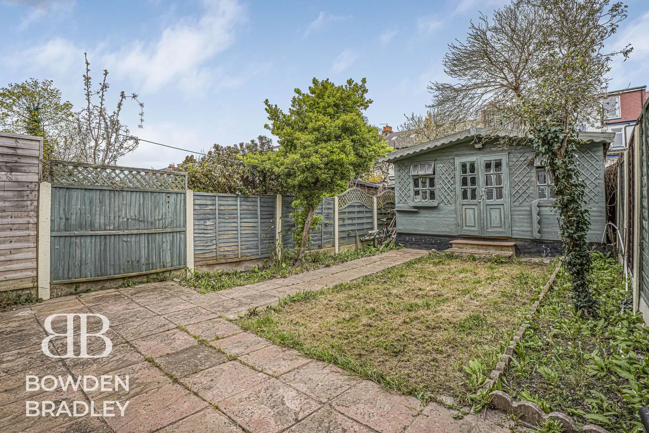 Cowley Road, Ilford, IG1, photo 25