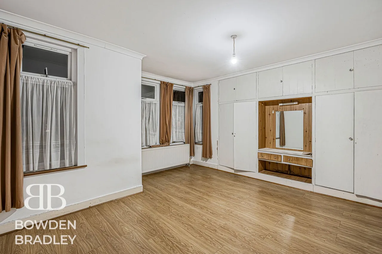 Cowley Road, Ilford, IG1, photo 13