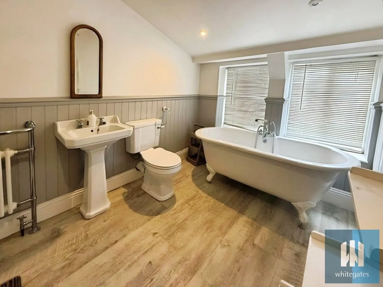 Woodhead Road, Holmfirth, HD9, photo 4