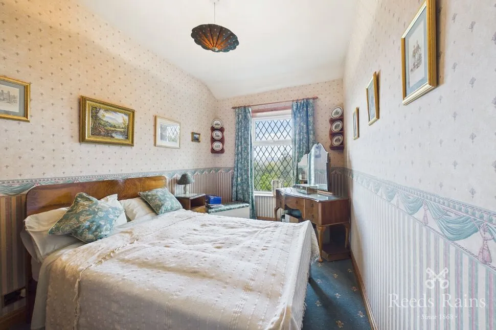 Glen View Road, Burnley, Lancashire, BB11, photo 10