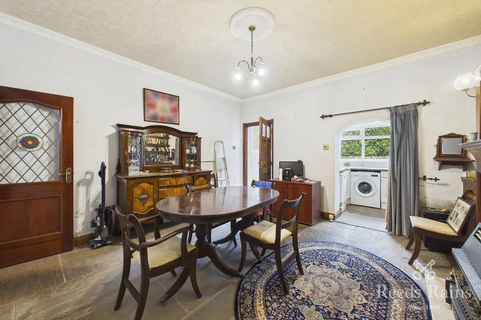 Glen View Road, Burnley, Lancashire, BB11, photo 7