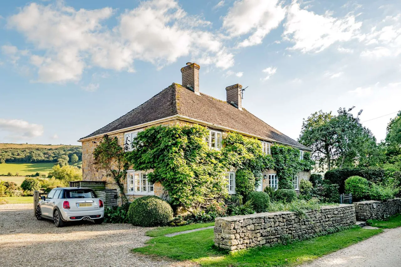 South Cadbury, Yeovil, BA22, photo 4