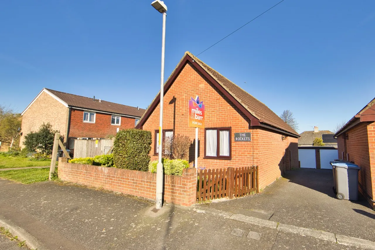2 bed house for sale, Clarkes Close, Deal, CT14