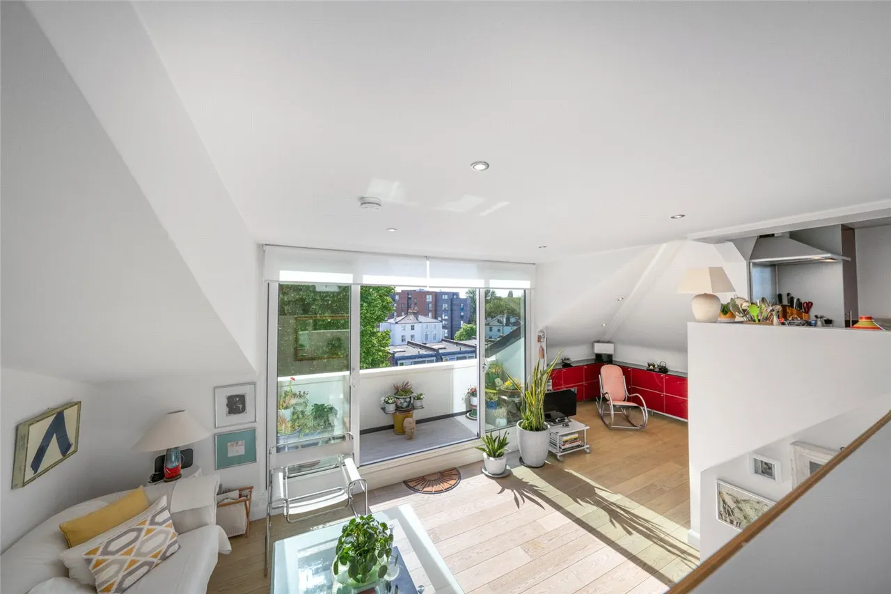 Priory Road, London, NW6, photo 10