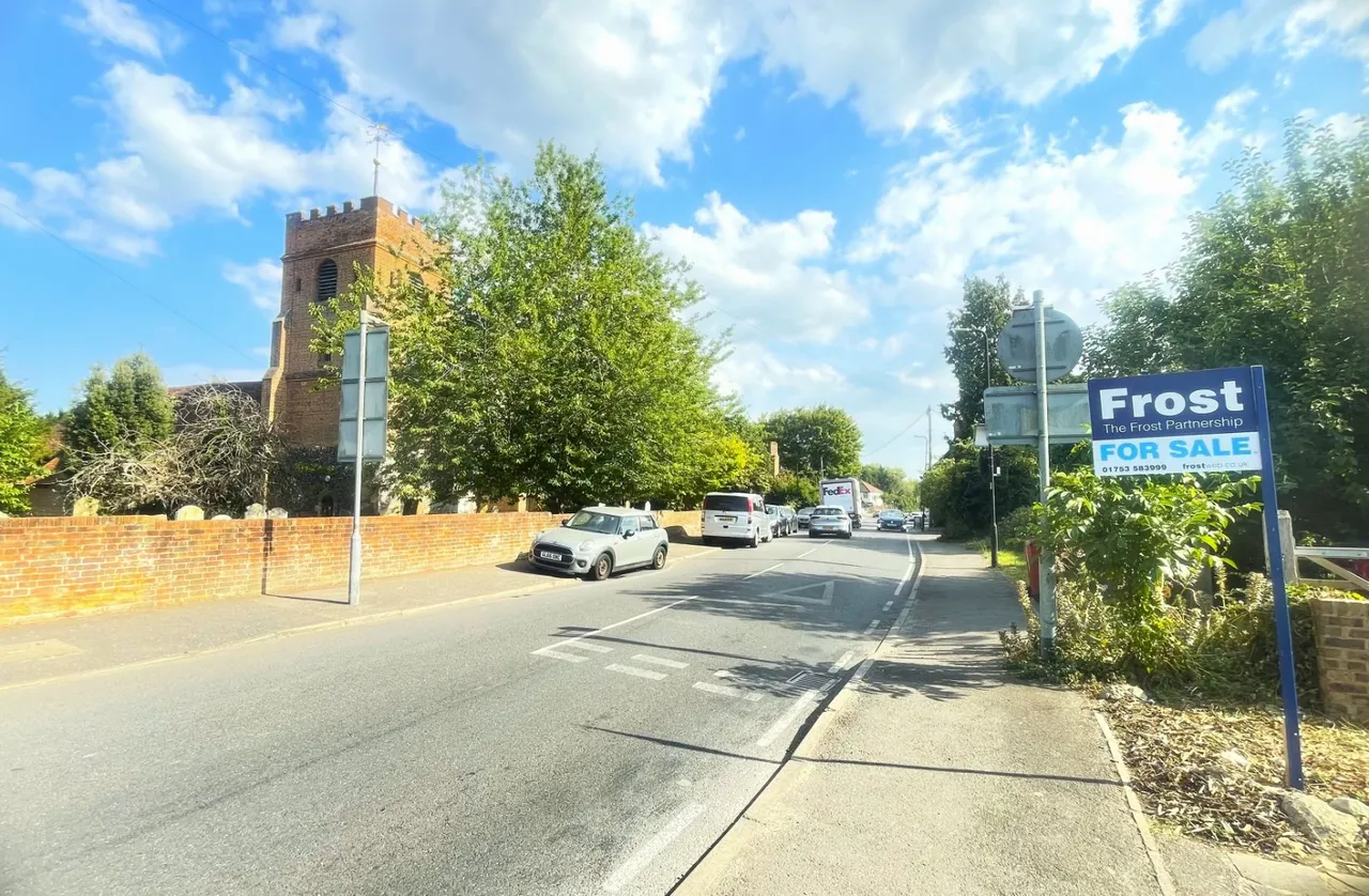 St. Marys Road, Langley, SL3, photo 9