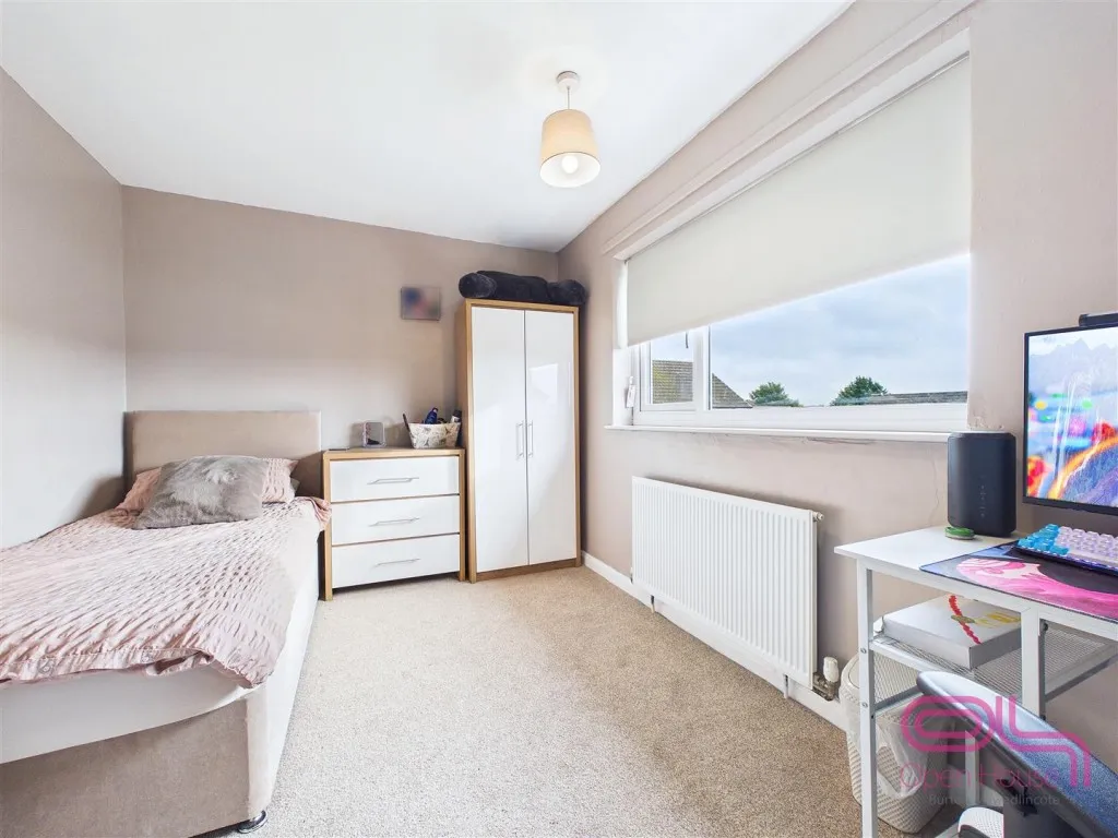 Hawthorn Crescent, Burton-On-Trent, DE15, photo 17