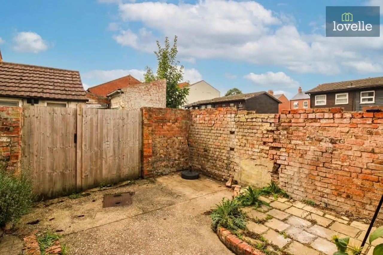 Eastfield Road, Louth, LN11, photo 17