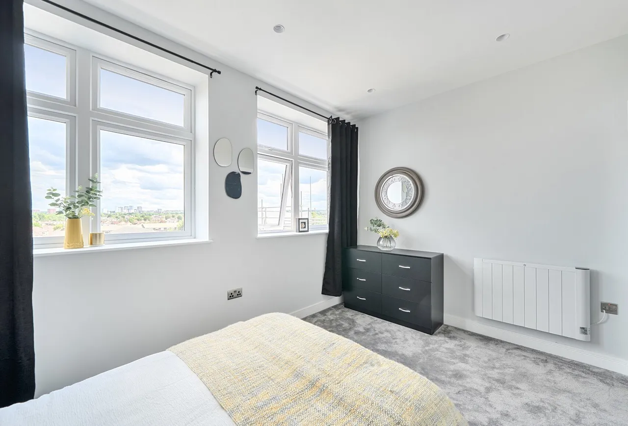London Road, North Cheam, SM3 9BJ, photo 11