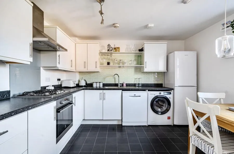 Prince Rupert Drive, Aylesbury, HP19, photo 11