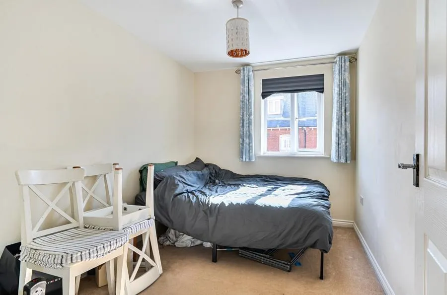 Prince Rupert Drive, Aylesbury, HP19, photo 7