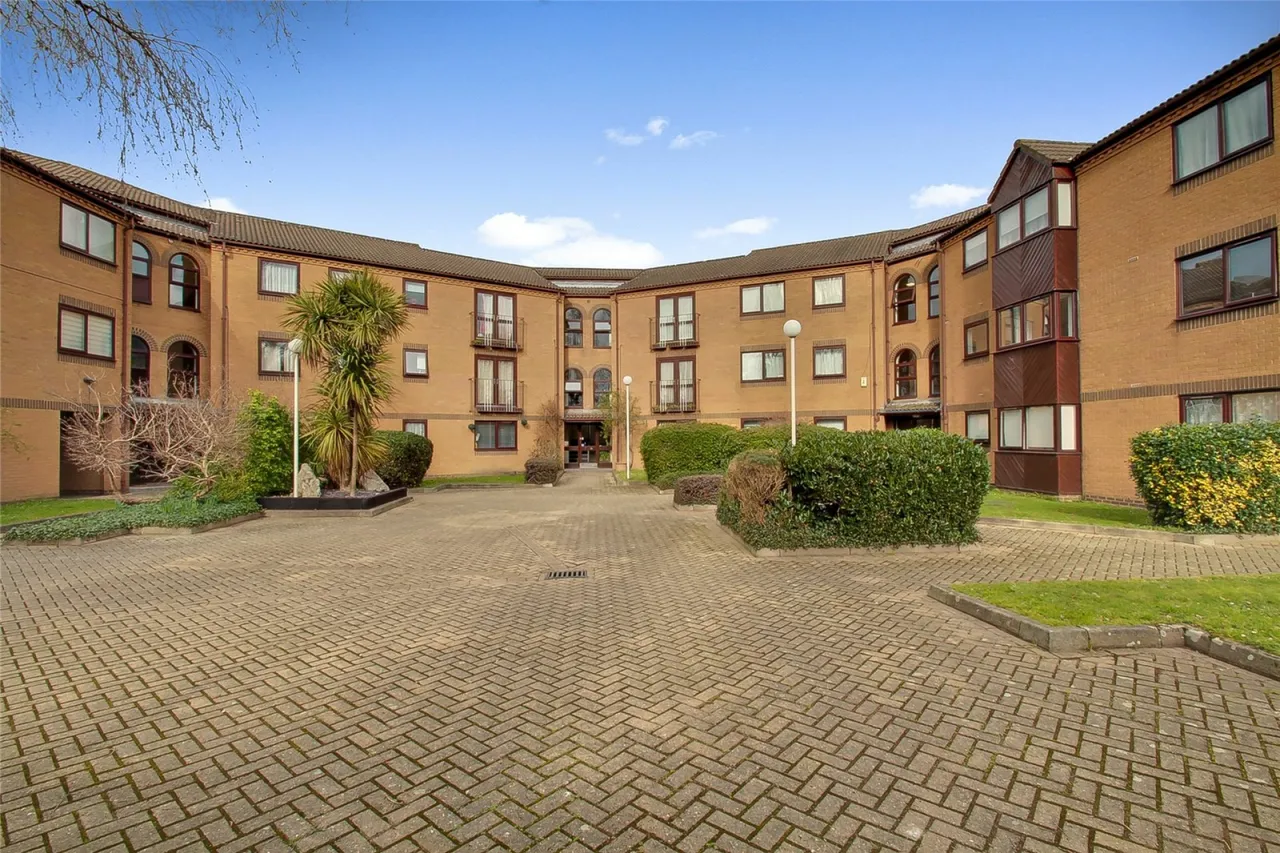 Westgate Court, Waltham Cross, photo 19