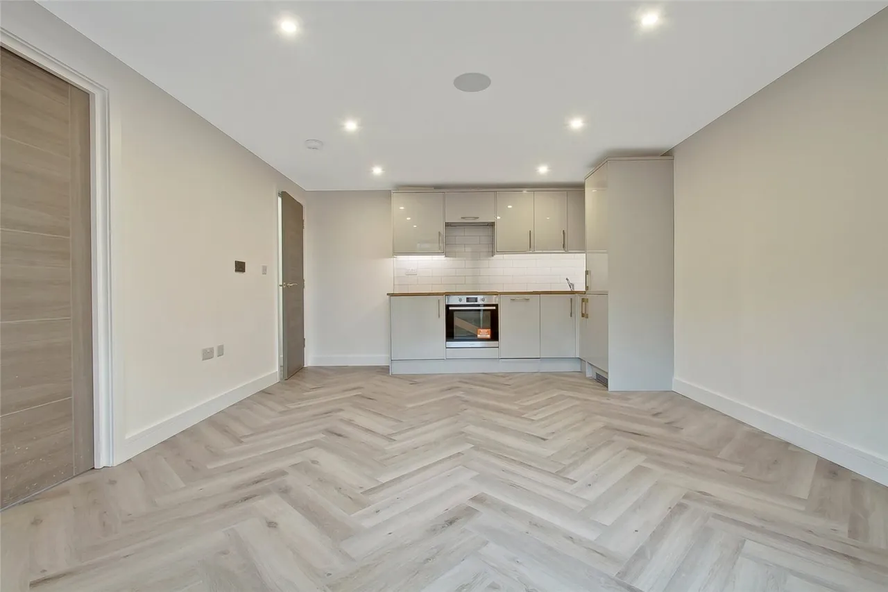 Westgate Court, Waltham Cross, photo 9