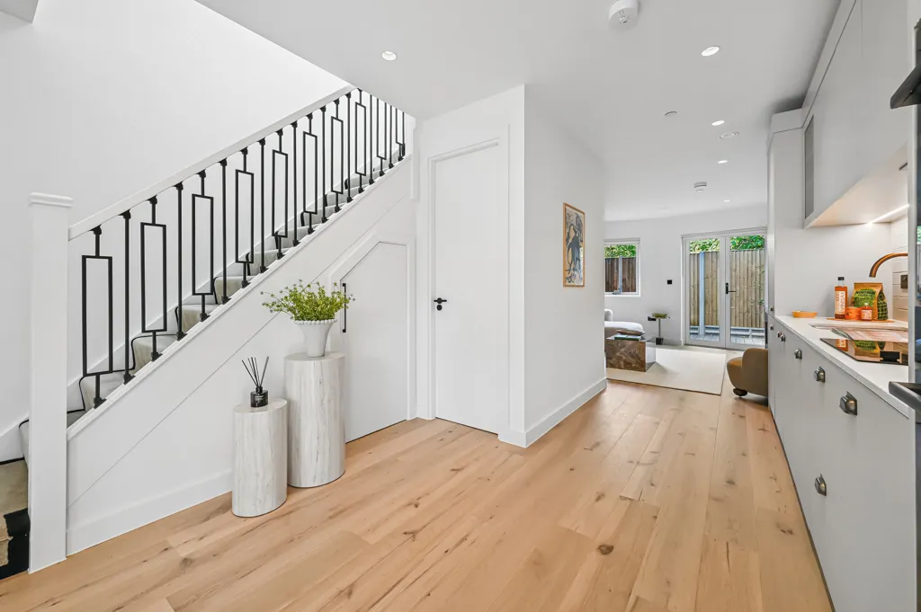 Oak Mews, Fortis Green, London N2, photo 12
