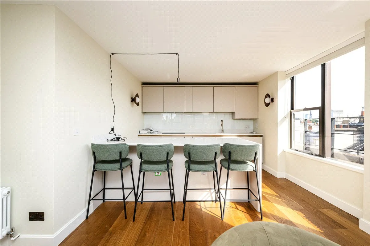 Albemarle Street, Mayfair, W1S, photo 2