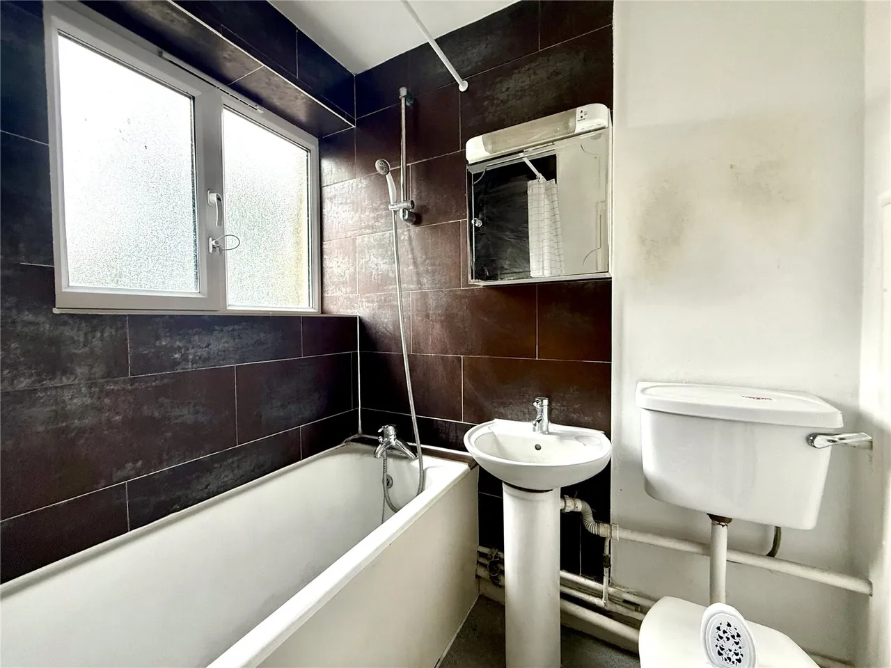 Reynolds Road, London, W4, photo 5