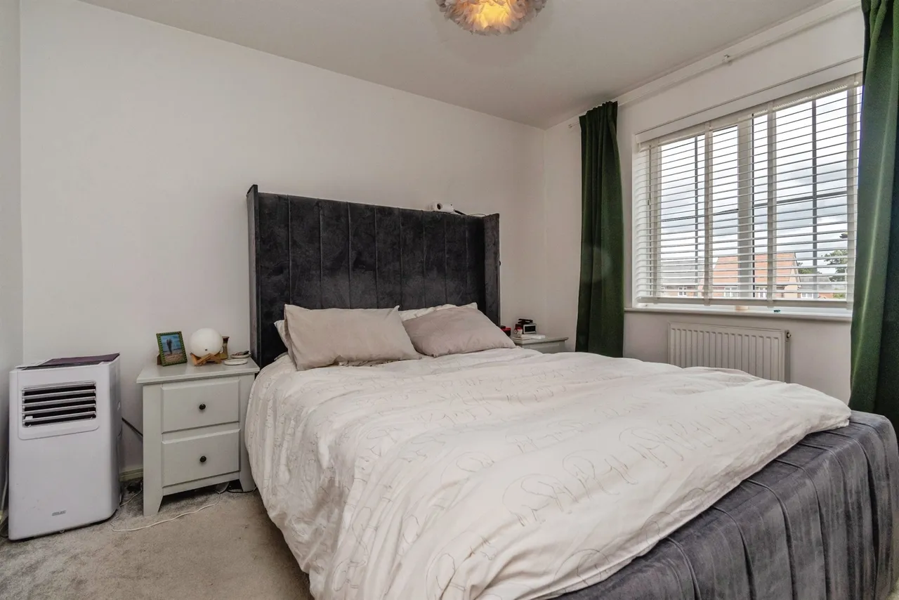 Ceramic Close, WEDNESBURY, photo 10