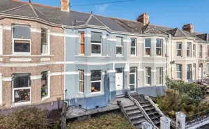 3 bed property for sale — Neath Road, Plymouth, Devon, PL4