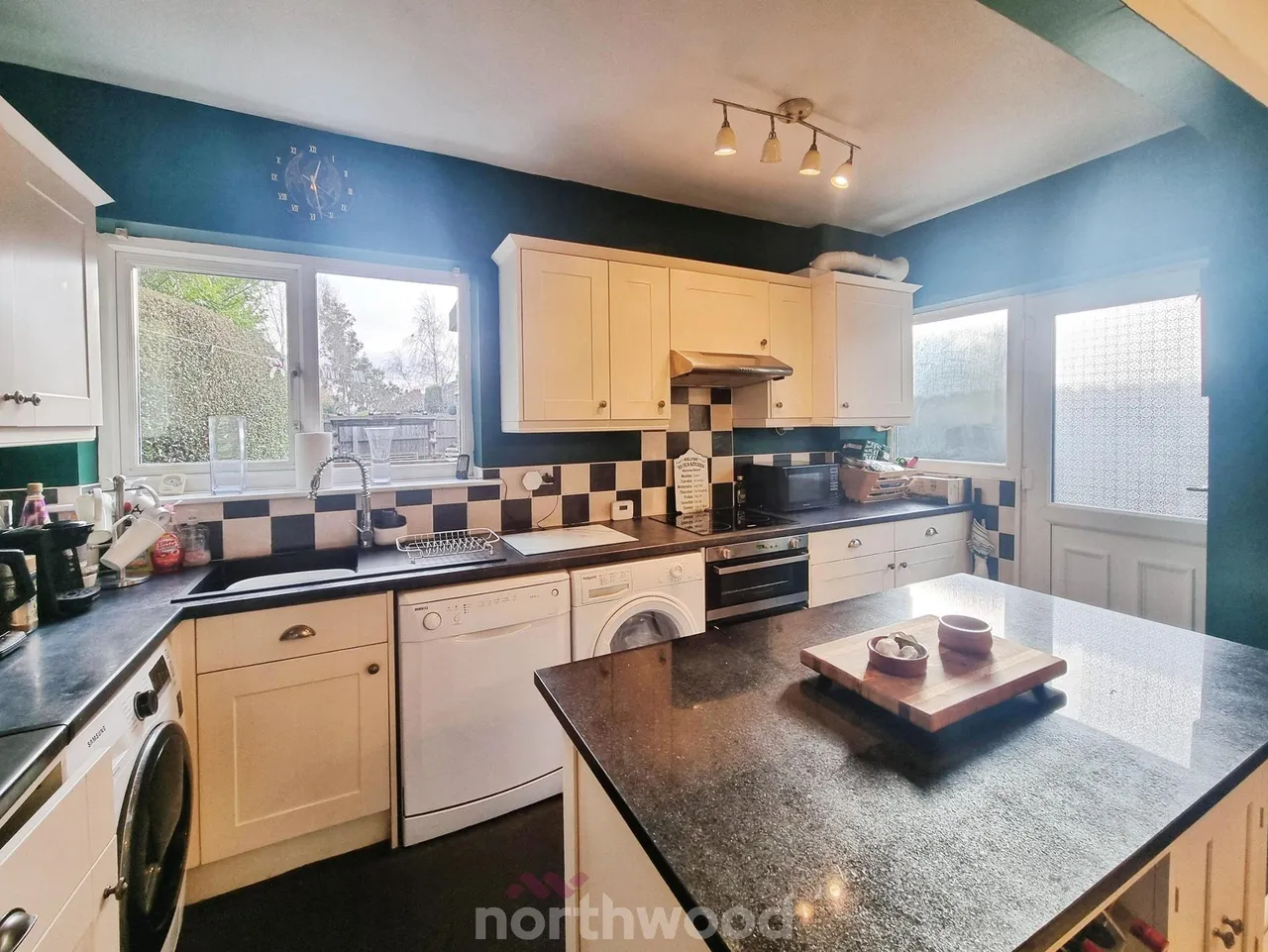 Sandringham Road, Town Moor, DN2, photo 18