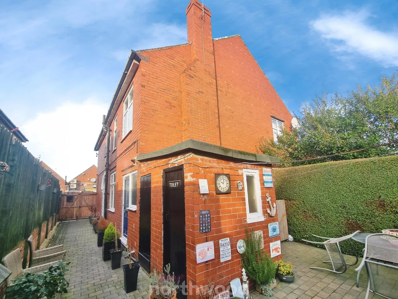 Sandringham Road, Town Moor, DN2, photo 11