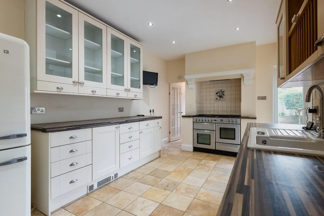 Tachbrook Road, Leamington Spa, photo 11