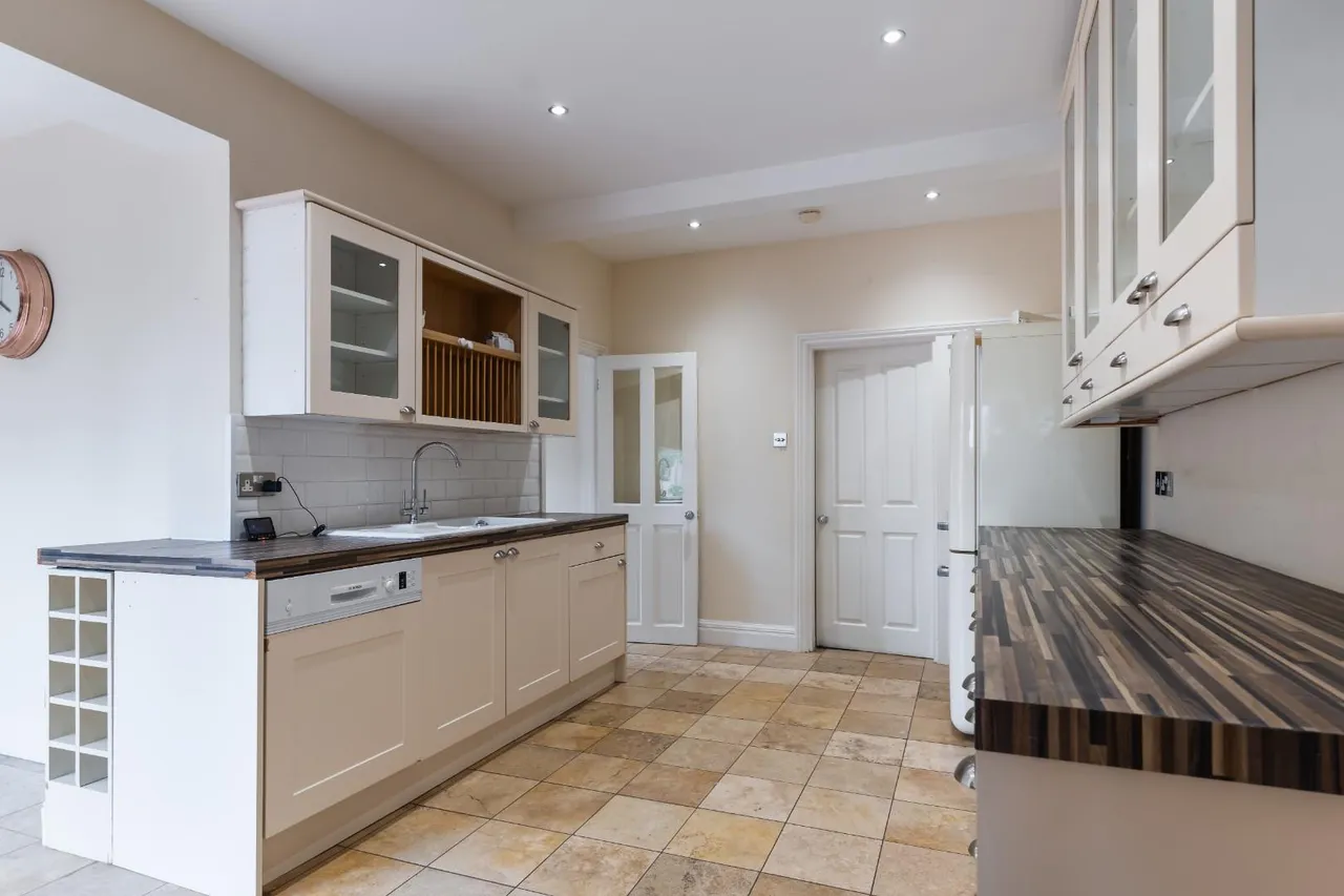 Tachbrook Road, Leamington Spa, photo 12