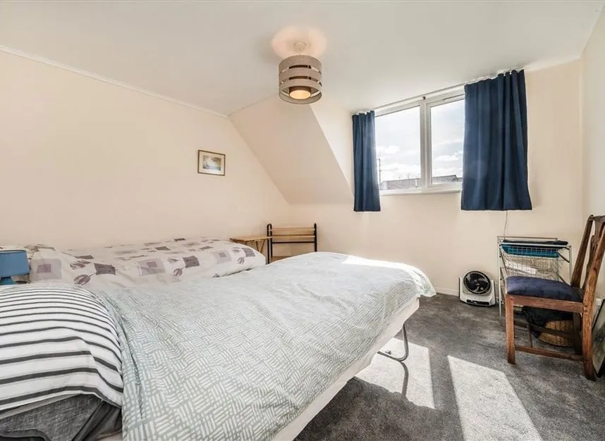 North Place, Teddington, TW11, photo 6