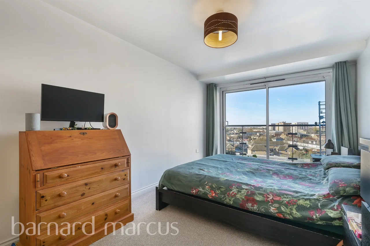 Tilley Road, Feltham, photo 7