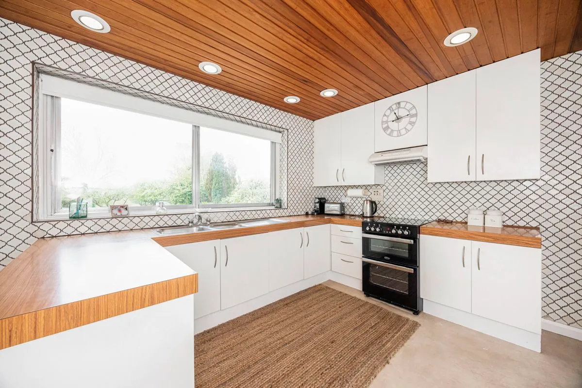 Hainault Road, Chigwell, Essex, IG7 5DL, photo 12