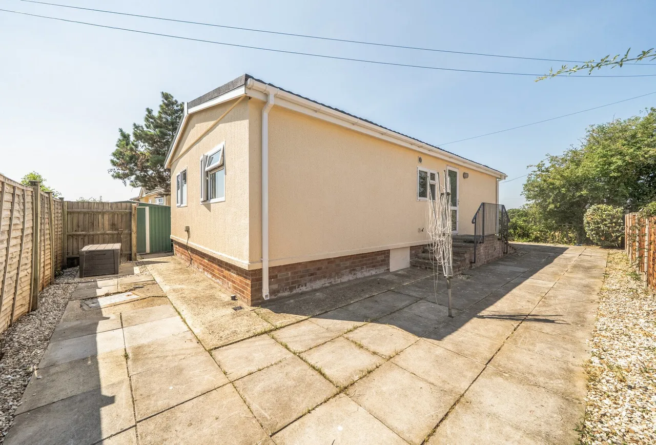 Long Furlong Park, Gloucestershire, Gotherington, GL52 9FA, photo 12