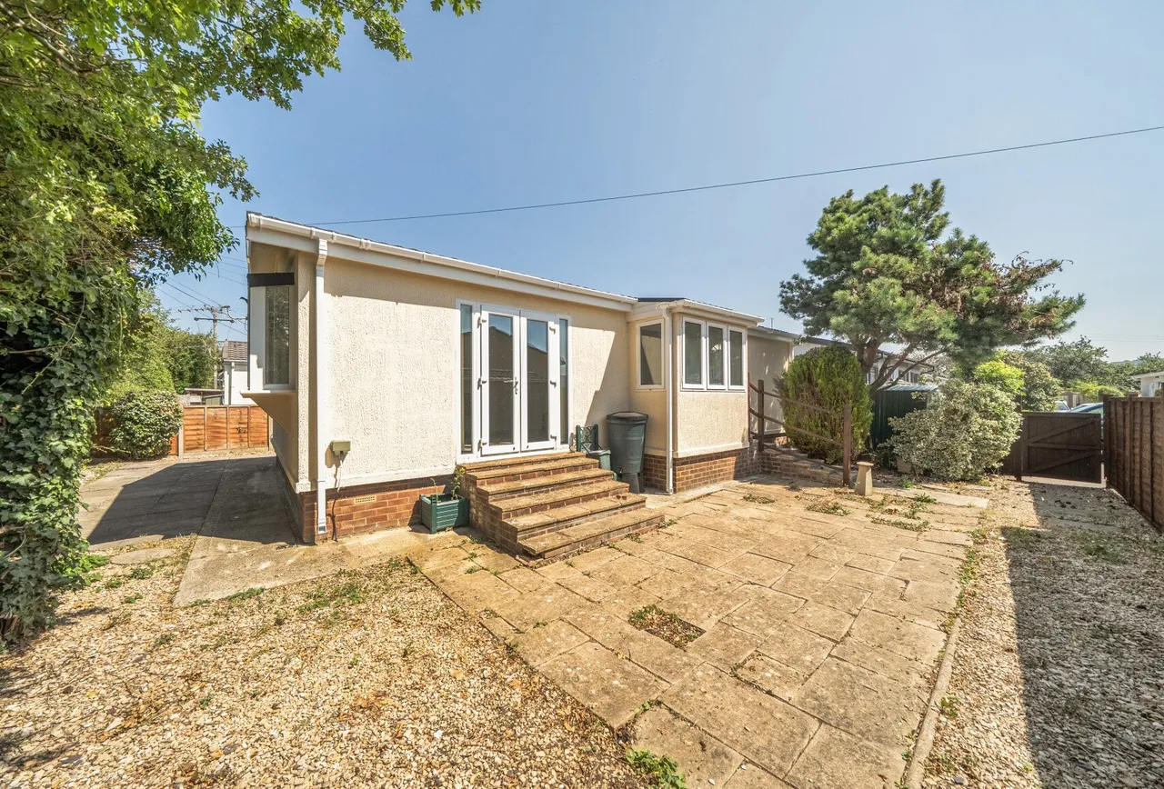 Long Furlong Park, Gloucestershire, Gotherington, GL52 9FA, photo 11