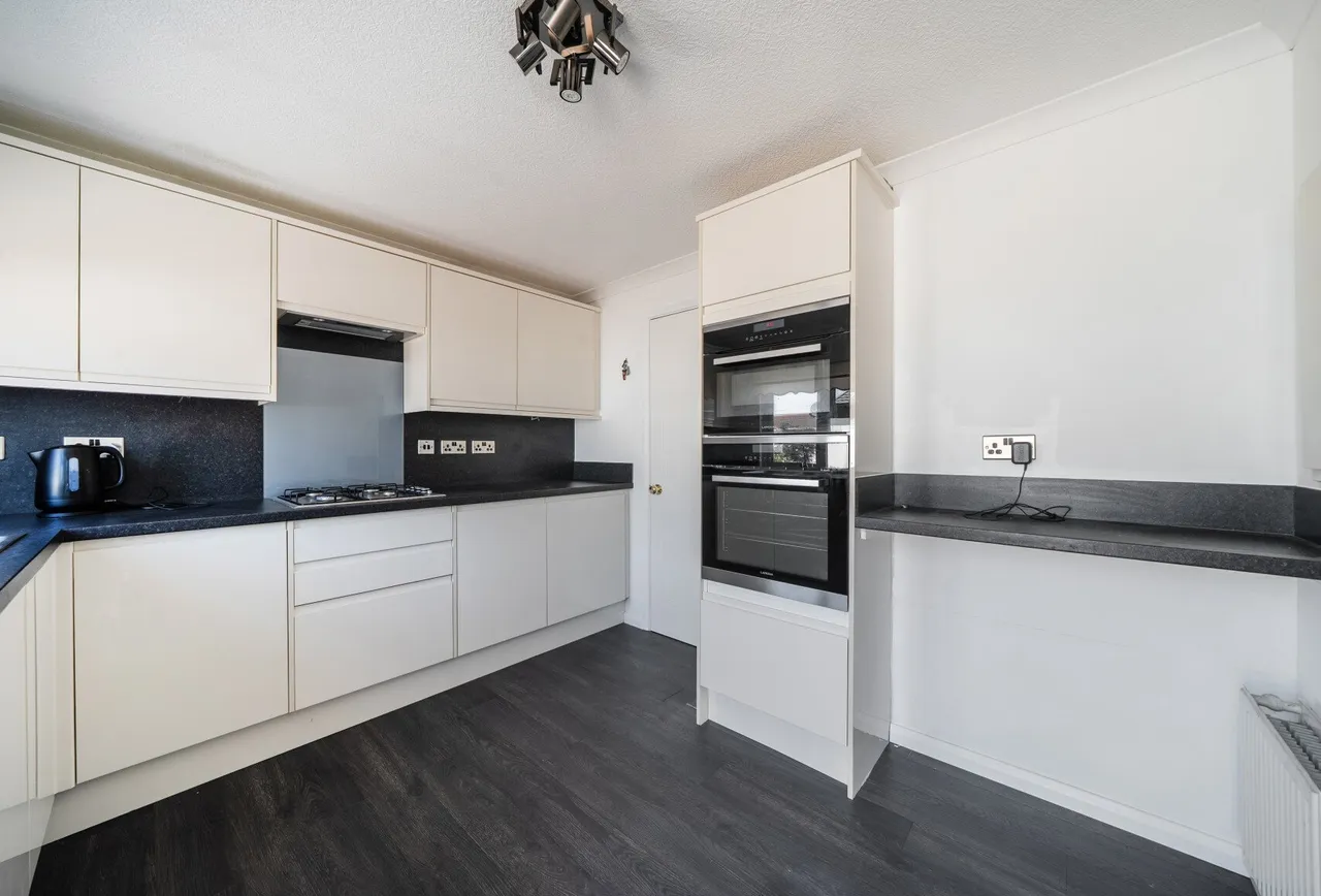 2 bed property for sale — Long Furlong Park, Gloucestershire, Gotherington, GL52 9FA