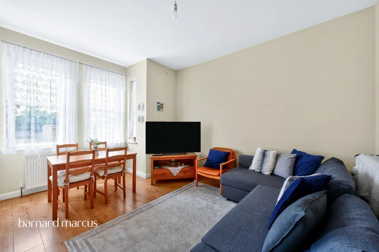 Manorgate Road, Kingston Upon Thames, KT2, photo 2