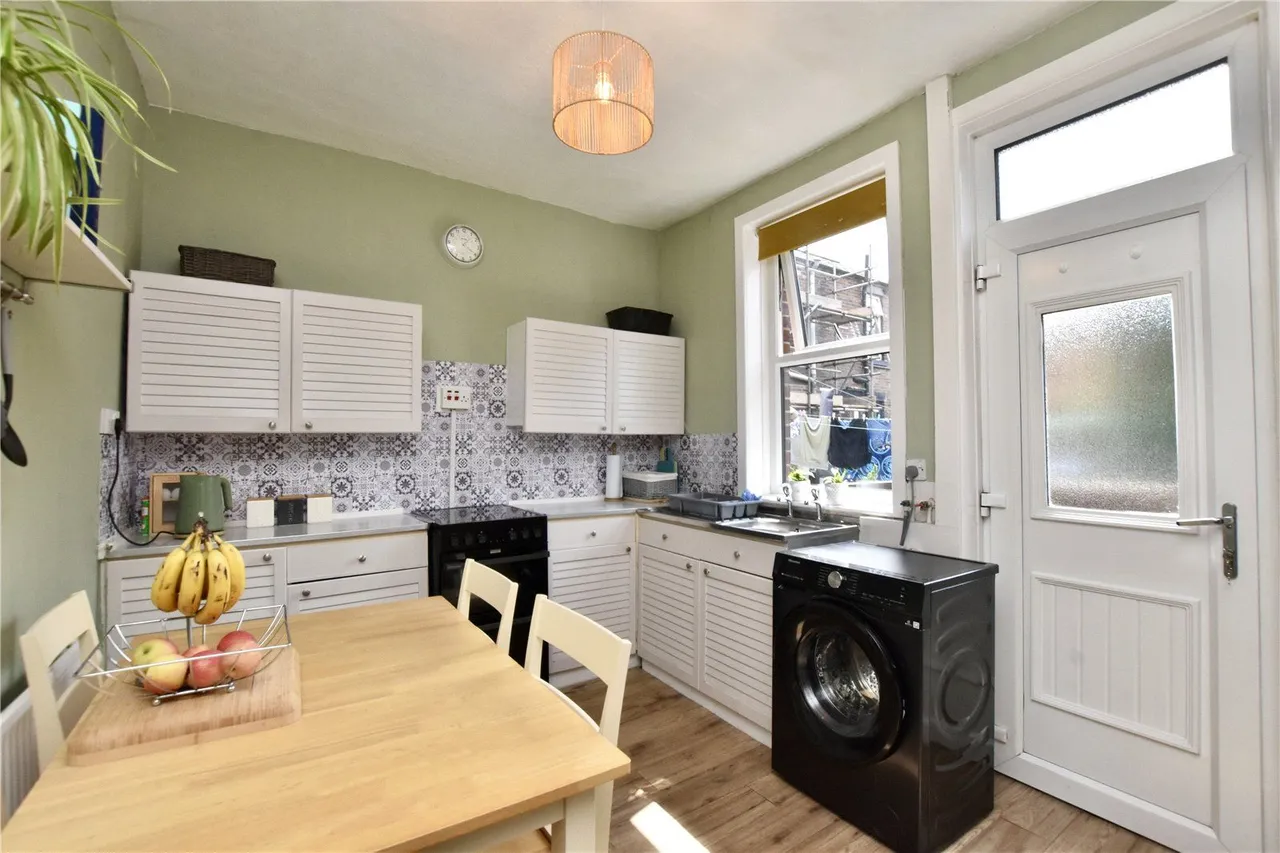 Newall Street, Littleborough, OL15, photo 3