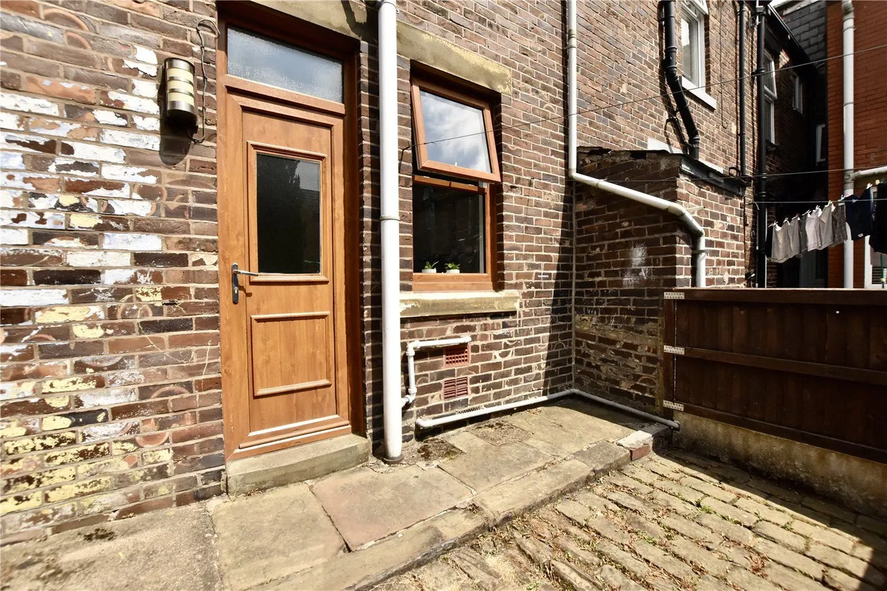 Newall Street, Littleborough, OL15, photo 13