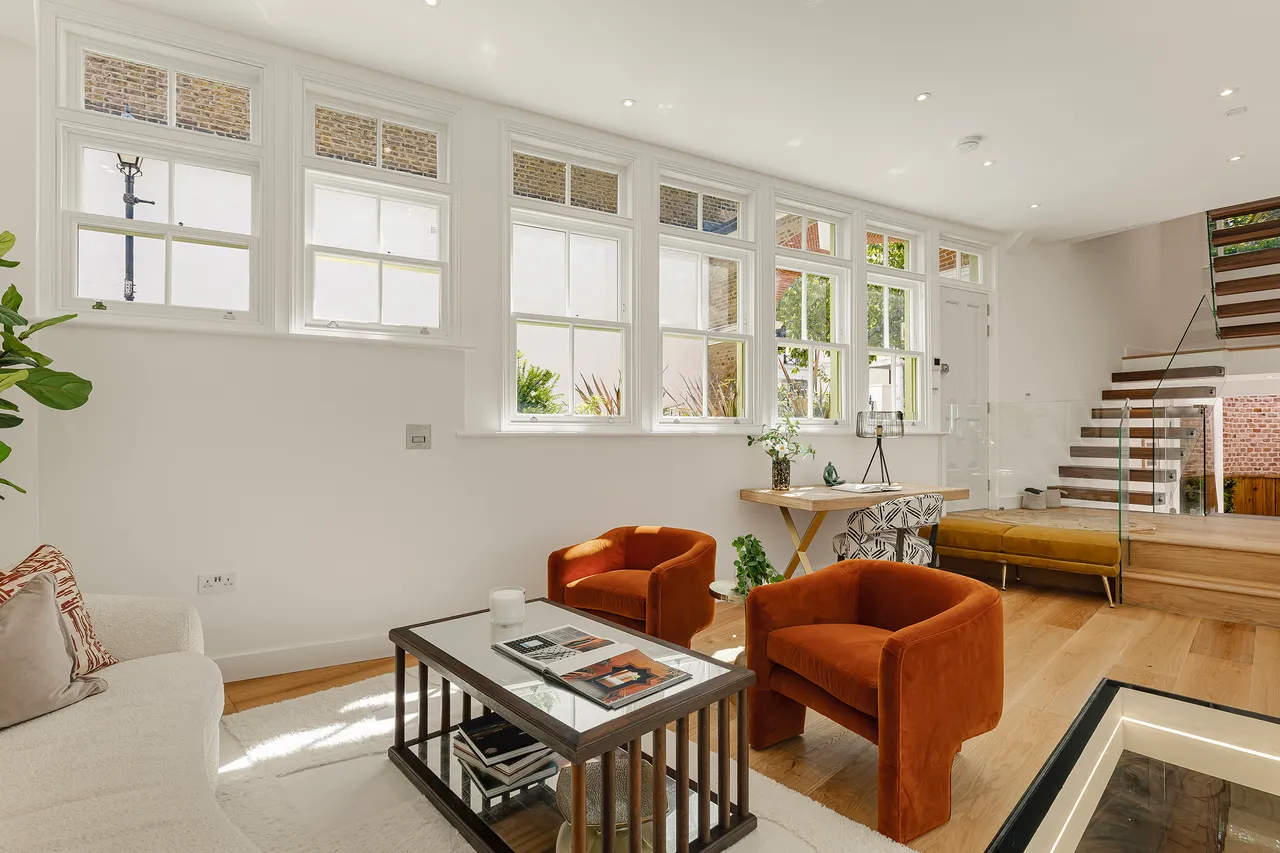 Lexham Mews, Kensington, W8, photo 3