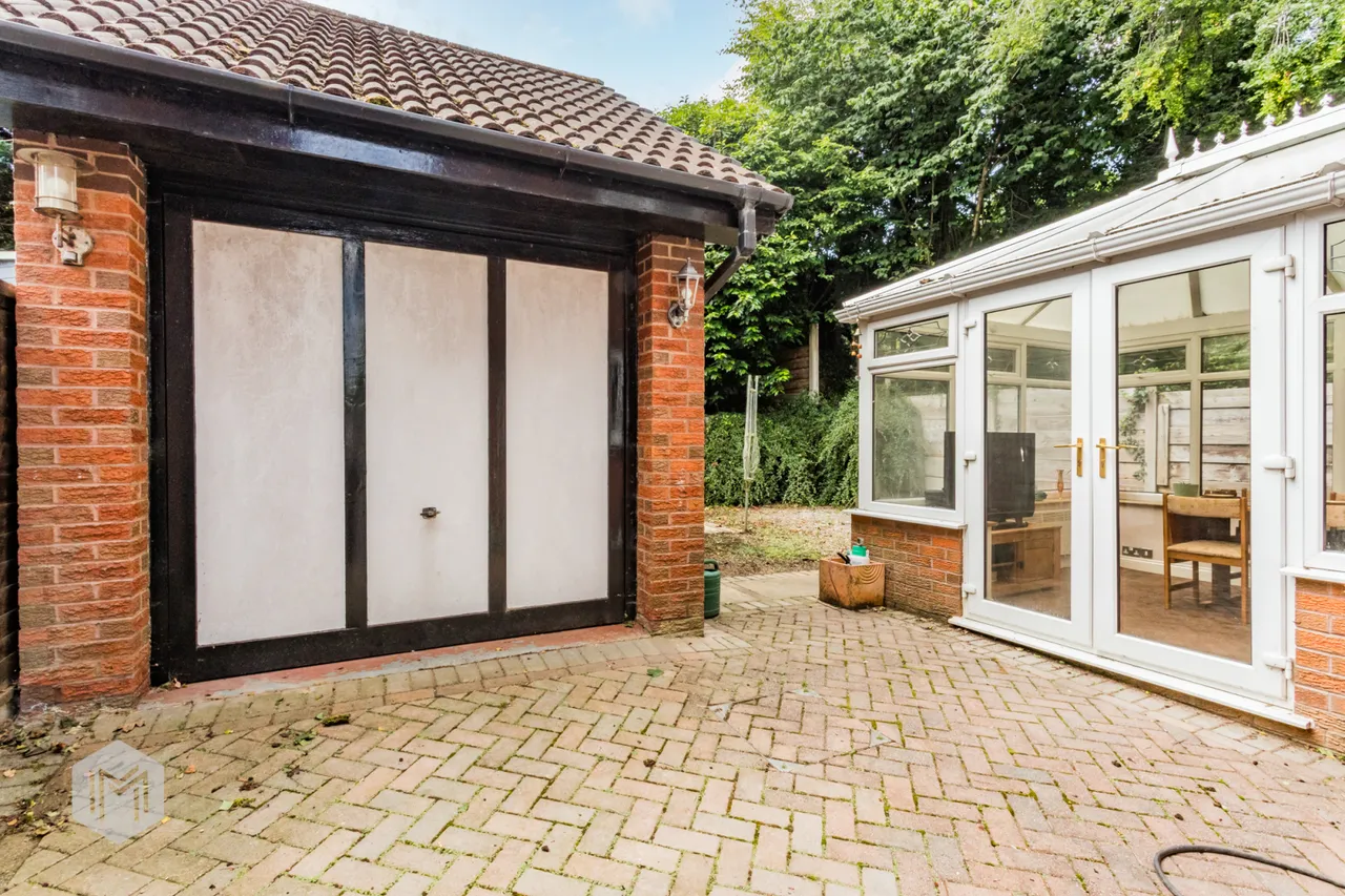 Midford Drive, Bolton, BL1 7LY, photo 18