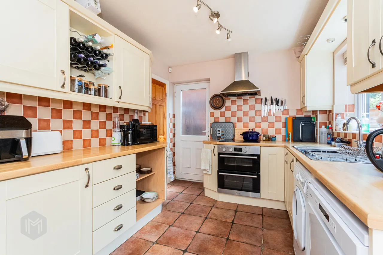 Midford Drive, Bolton, BL1 7LY, photo 5