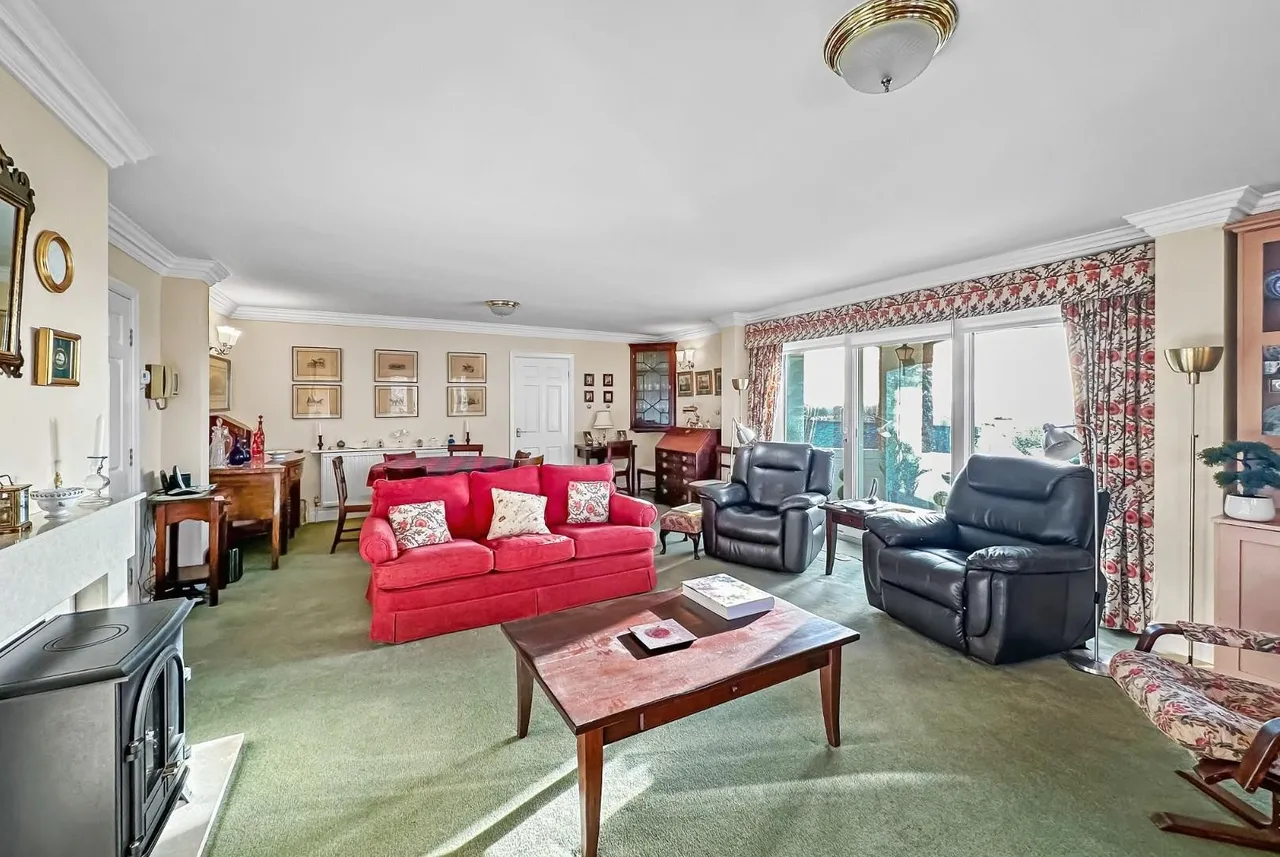 3 Richmond Road, Bowdon WA14 3NW, photo 5