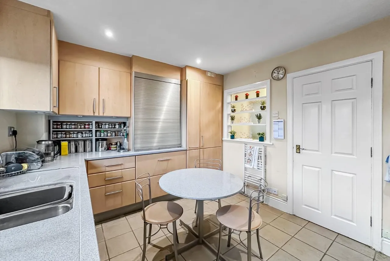 3 Richmond Road, Bowdon WA14 3NW, photo 21