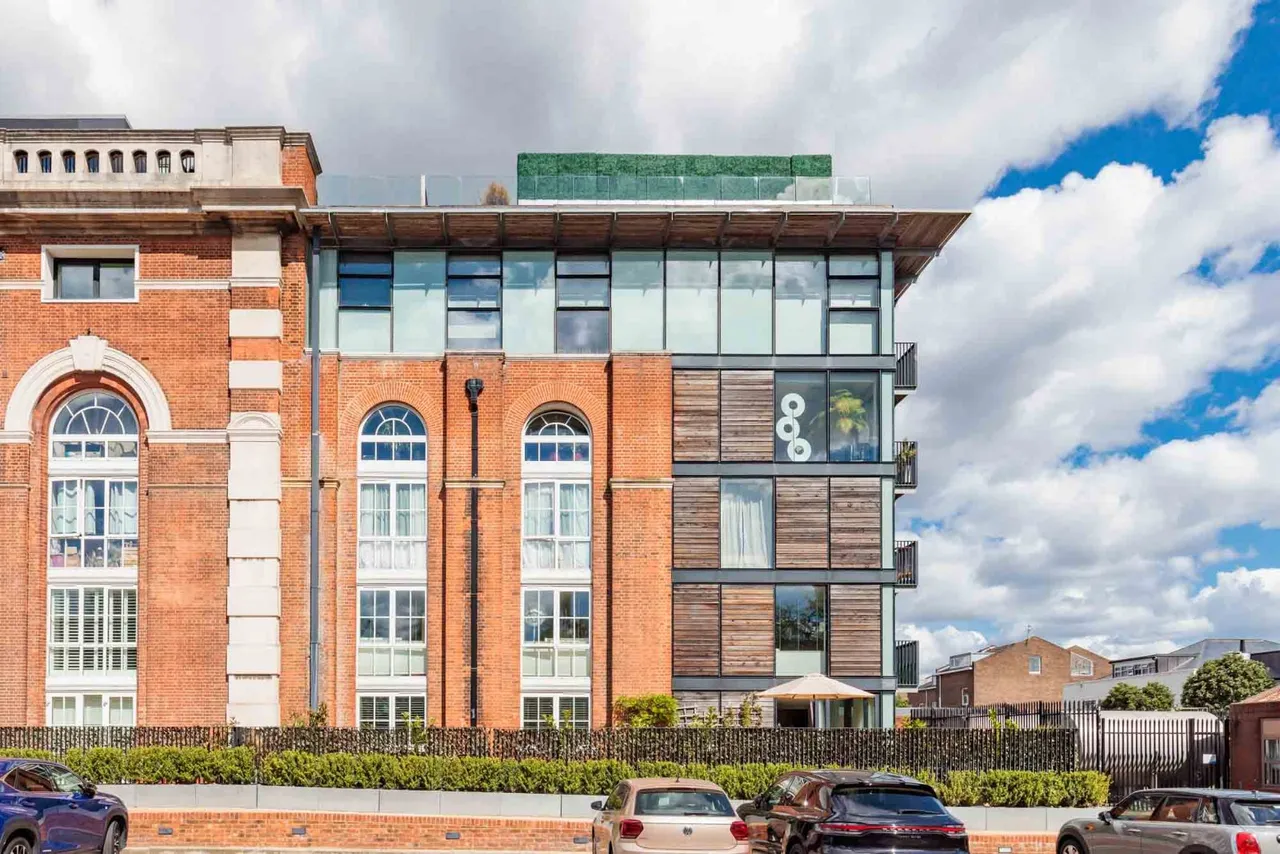 Great West Road, London, W6, photo 22