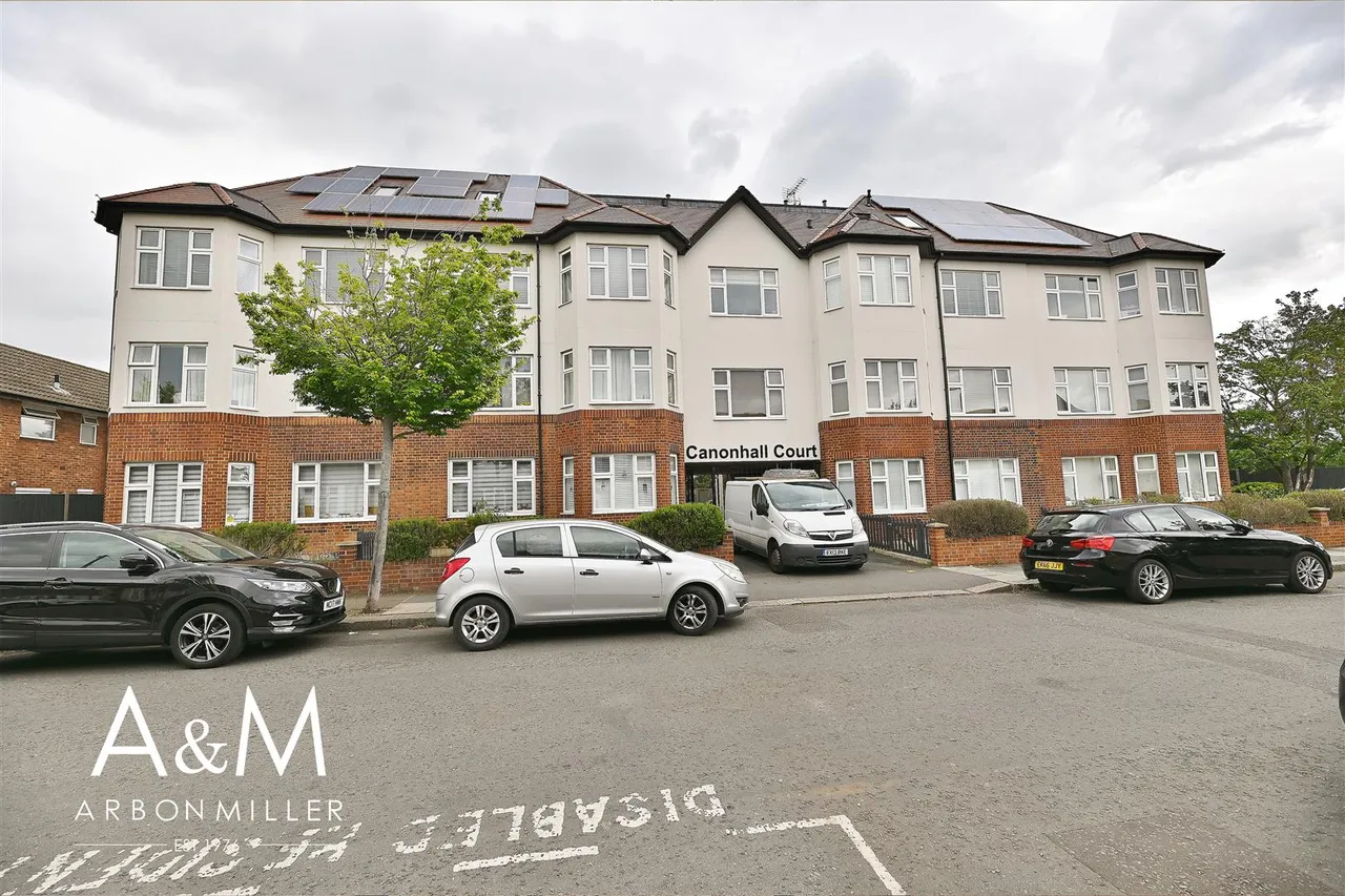 Cannonhall Court Netley Road, Essex Newbury Park, IG2, photo 18